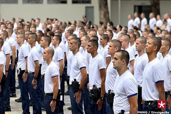 carro da polícia militar - APM