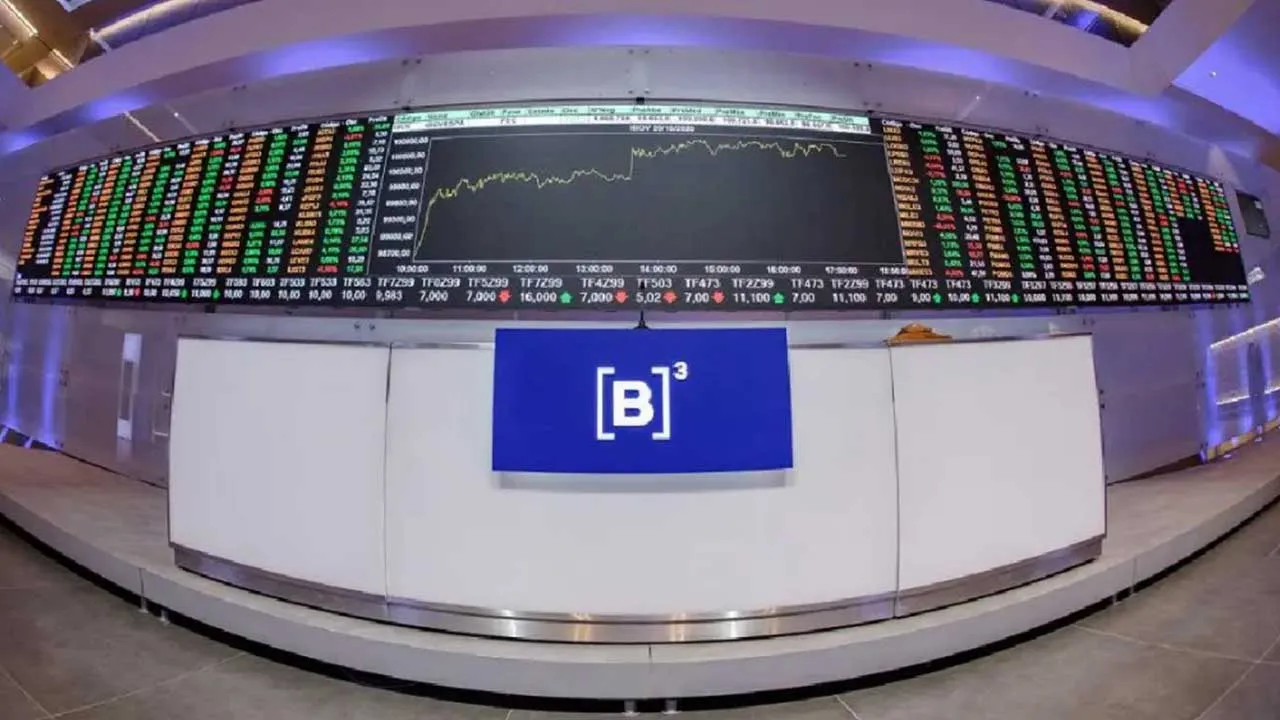 Bolsa sobe pela 14ª vez seguida e ultrapassa os 155 mil pontos