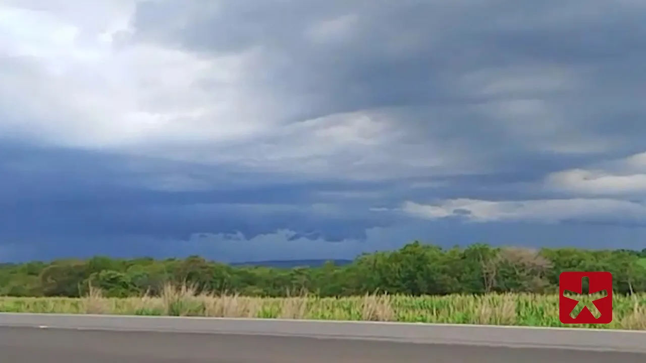 INMET emite alerta de tempestade com chuva intensa, ventos fortes e risco de granizo