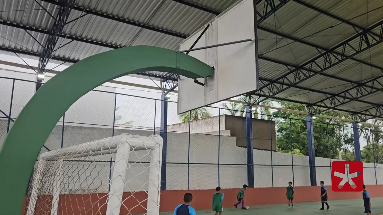 Quadra da Vila São José Operário, em Patos de Minas, recebe cobertura e revitalização 