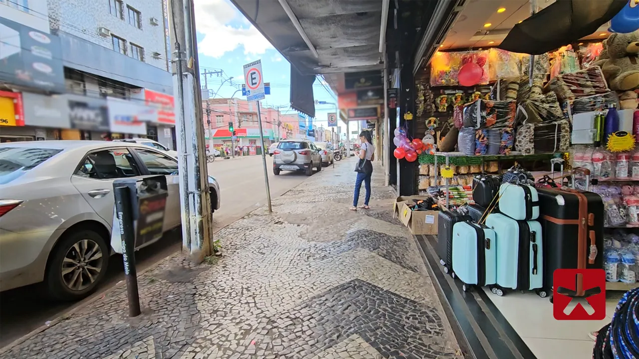 Trabalho no comércio em feriados: Governo adia novas regras por mais 90 dias