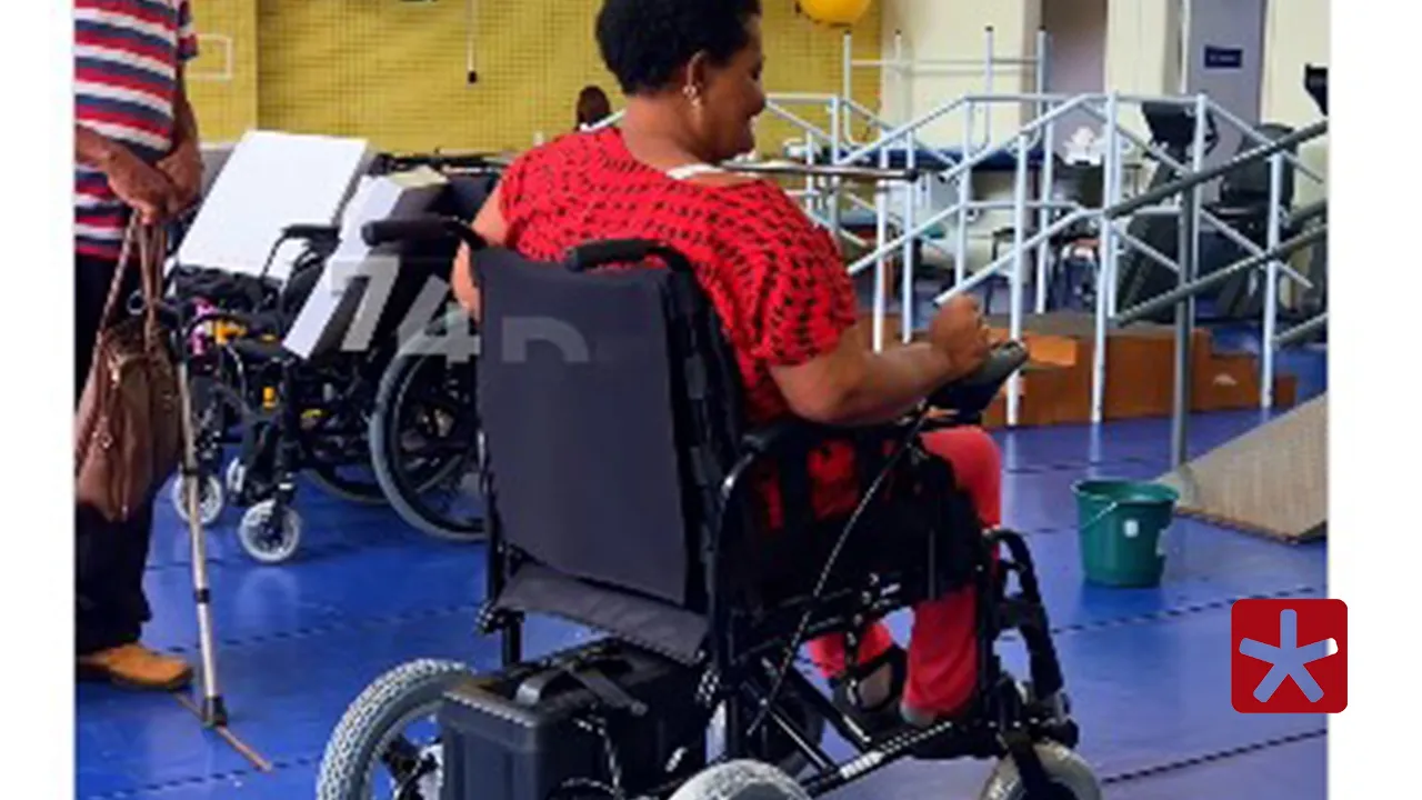 Mais de 300 pessoas são beneficiadas com entrega de equipamentos de mobilidade em Patos de Minas