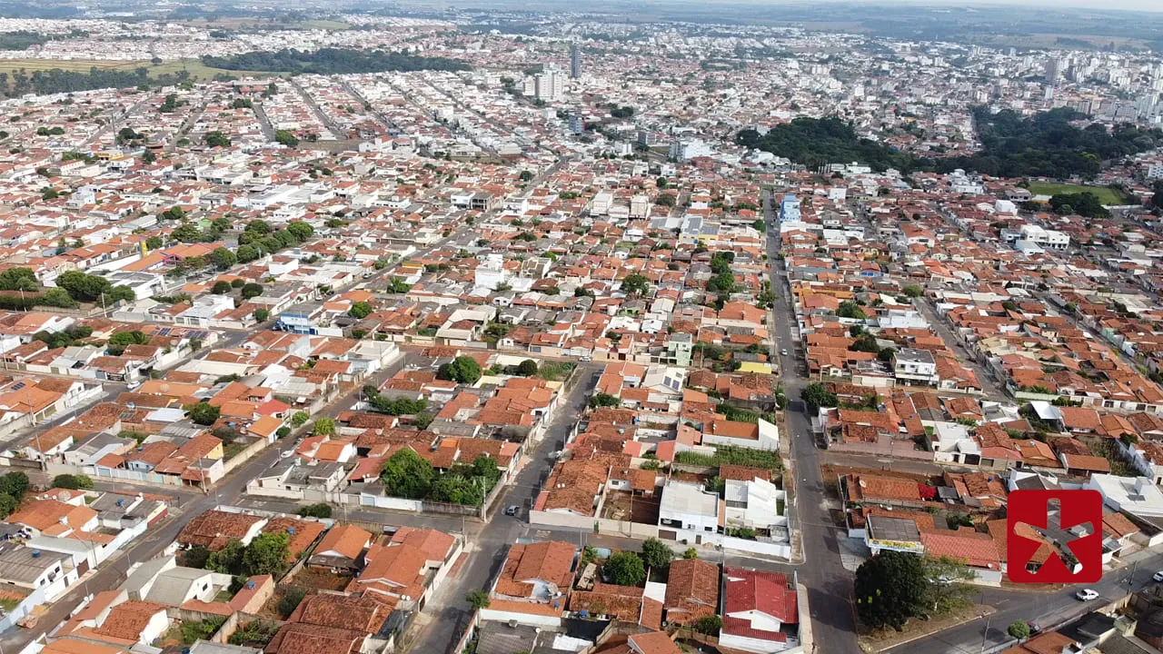 Bairros de Patos de Minas podem ficar sem água nesta segunda-feira (23), diz Copasa 