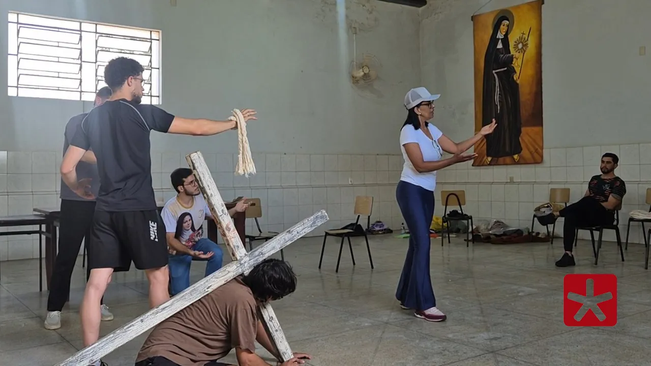 Trupe Retalhos e Remendos se prepara para encenar “A Paixão de Cristo” pela 24ª vez em Patos de Minas