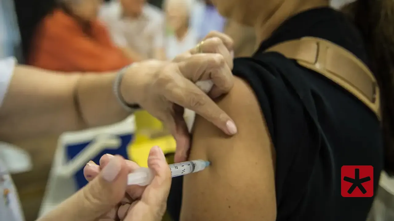 Patos de Minas reforça vacina contra a gripe com Campanha do Dia D no sábado (11)